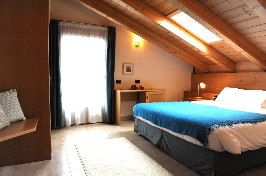 Chalet Tea Da Bondi Livigno Szoba fotó